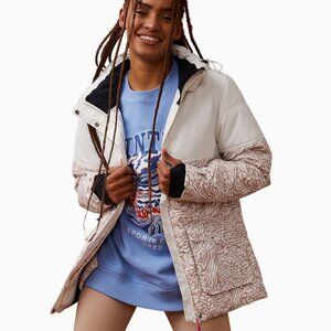 NWT Cotton On Body Women's Quilted Hooded Snow Jacket White Size M $200 6C093